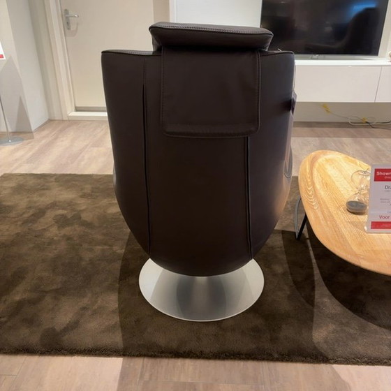 Image 1 of FSM FM-135/111 Stand-Up fauteuil met nekkussen