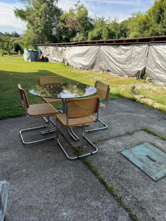Tavolo da pranzo rotondo italiano con sedie in canna – Set di 5 – Breuer, Set da pranzo, Cromo, Bauhaus (photo 6 of 7)