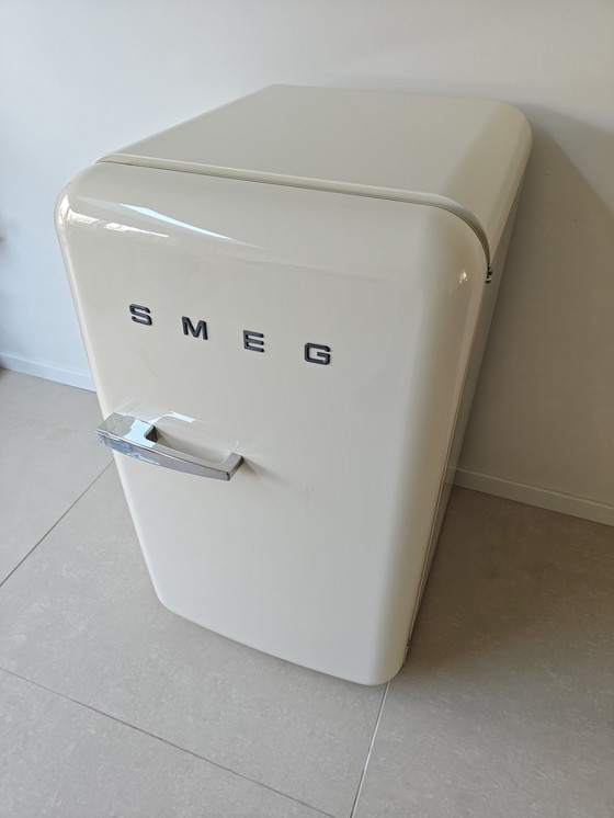 Image 1 of Réfrigérateur Smeg FAB10 avec compartiment congélateur