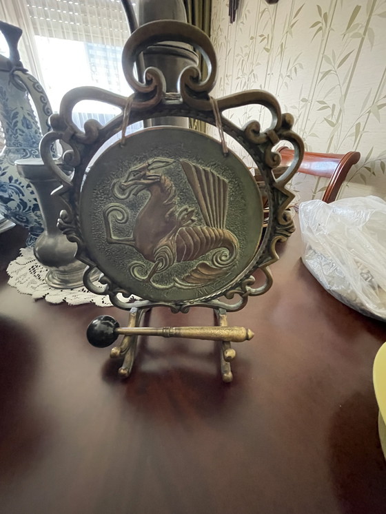 Image 1 of Esszimmer Tisch mit Verlängerungen en seinen 6 Stühlen 