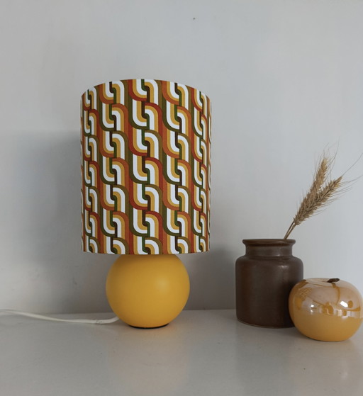 vintage lamp with green/yellow graphic print, seventies