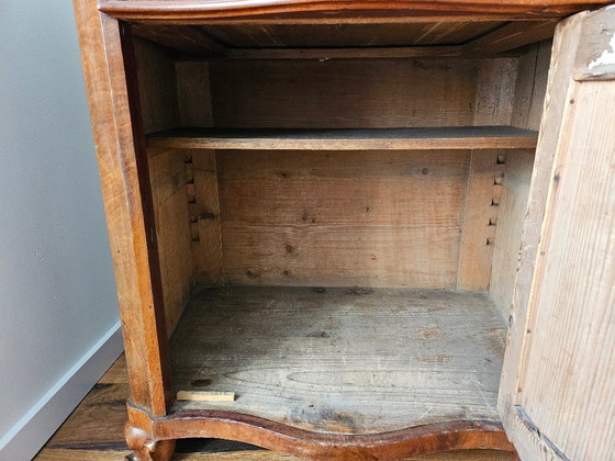 Image 1 of Cómoda antigua con tapa de mármol de artesanía alemana