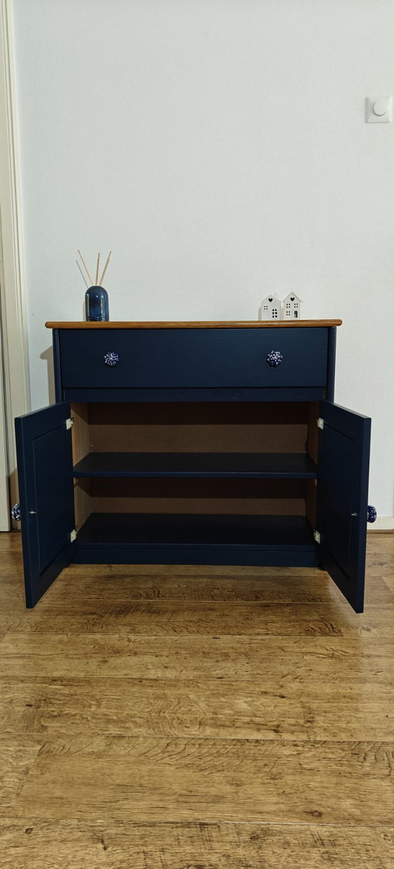 Image 1 of Restyled wooden cabinet with ceramic knobs