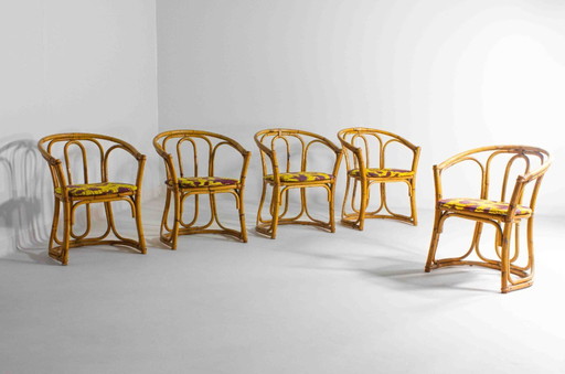 Stühle aus tropischem Bambus