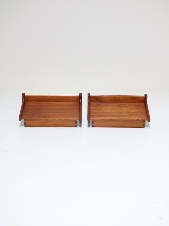 Image 1 of Set di comodini sospesi di Kai Kristiansen, in teak, stile vintage danese.