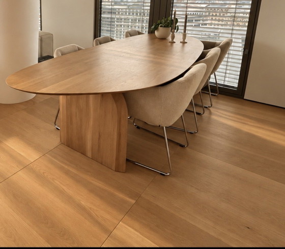 Studio Henk Esstisch Slot – Esstische, Holz (photo 3 of 5)
