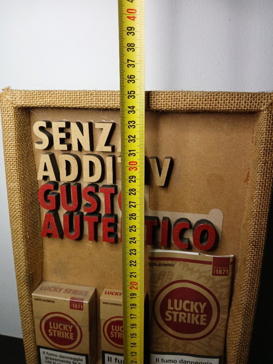 Image 1 of Vintage Lucky Strike verzamelreclamedisplay