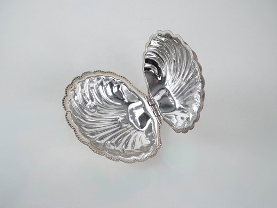 Image 1 of Metal shell-shaped box, Italian design, 1960s, made in Italy