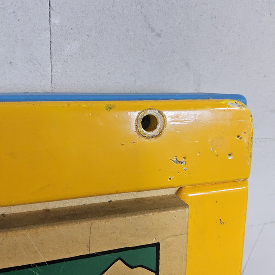 Image 1 of Pannello da parete in legno vintage con gioco McDonald's e specchio ridente