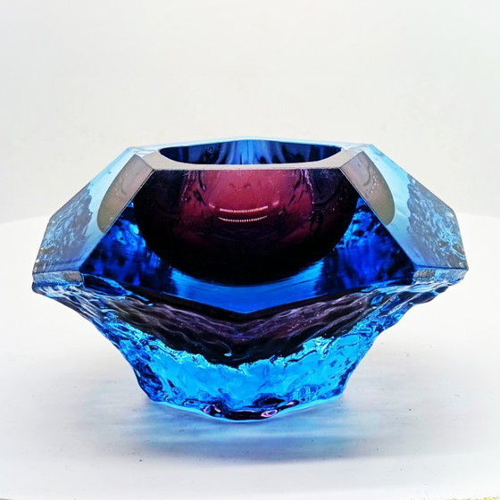 Image 1 of 1960s Stunning Ashtray or Catch-all in Murano Glass by Flavio Poli for Seguso. Made in Italy.