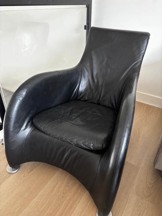 Image 1 of 2 montis leren loge stoelen. Zwart en rood. Mag ook apart verkocht