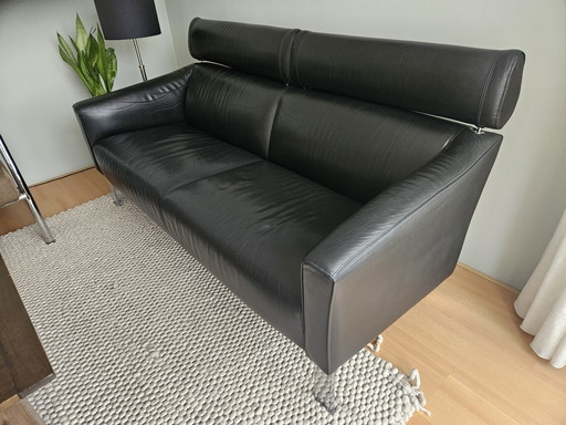 Black Leather 2.5 seater Leolux sofa Patachou