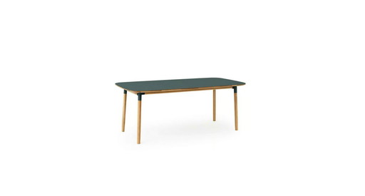 Normann Copenhagen Form Tisch - 95x200cm,