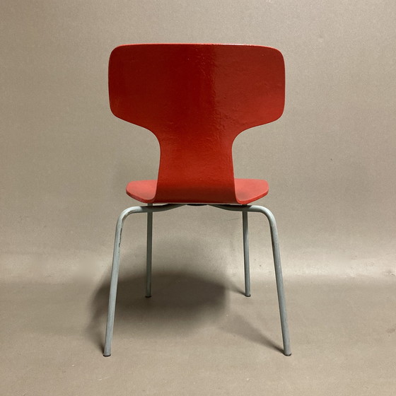 Image 1 of Chair Model 3123 Child Arne Jacobsen
