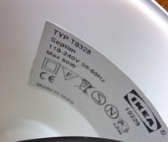 Image 1 of Lampada a sospensione dal design vintage Ikea