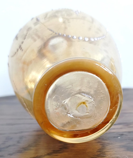 Wunderschöne Antike Böhmische Bernsteinfarbene Glaskaraffe & Likörglas-Set – Handbemaltes Hoch-Email, ca. (photo 11 of 12)
