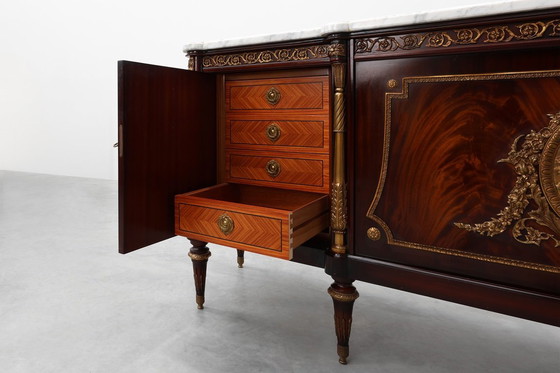 Image 1 of Hoogwaardige 20e-eeuwse mahonie buffetkast in Lodewijk XVI-stijl, E.P. Ehalt, Frankrijk