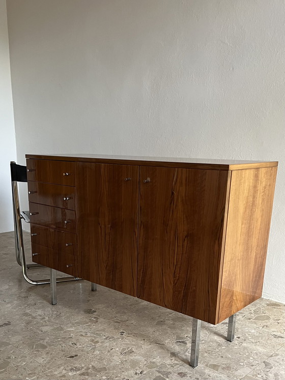 Image 1 of 1x Sideboard aus Palisanderholz mit Chrombeinen aus den 1960er Jahren