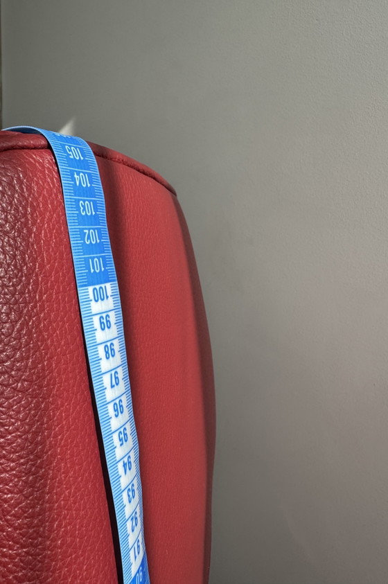 Image 1 of Zweifacher elektrischer Relaxsessel aus rotem Leder / wiederaufladbarer Stuhl