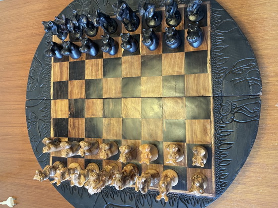 Einzigartiges handgefertigtes Schachset aus Simbabwe – ca. 1965 – Tischdekoration, Wood (photo 3 of 7)
