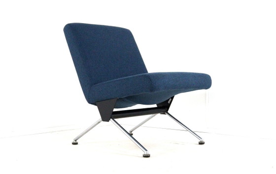 Gispen 1431 Armchair by A.R. Cordemeyer, blue fabric upholstery, Textile, Metal, Modern (photo 14 of 15)