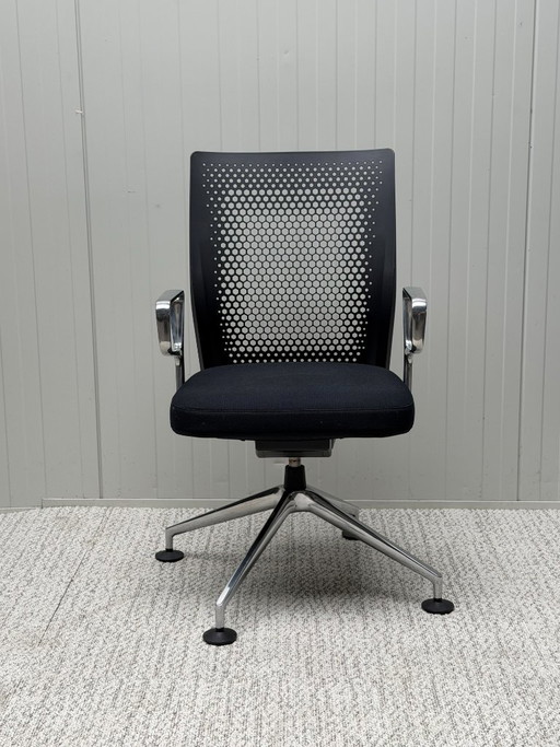 Vitra ID Air bureau- / vergaderstoel door Antonio Citterio – Textile