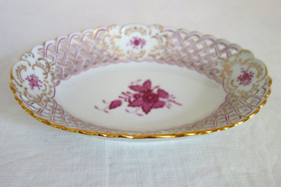 Openwork porcelain bowl, Herend factory, Hungary – Table accessories (photo 2 of 11)