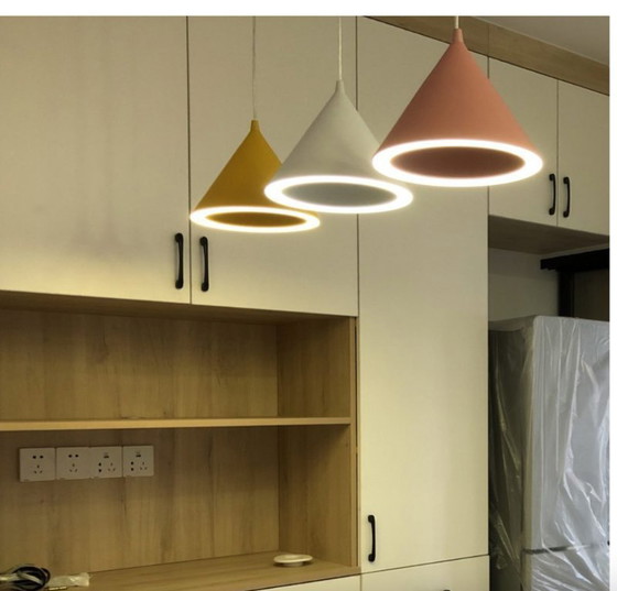 Image 1 of WOUD Ringförmige Pendelleuchte (Nude/Rosa) - 32 cm