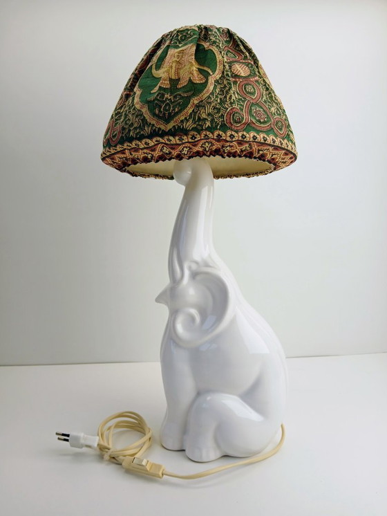 Image 1 of Lampe de table éléphant vintage