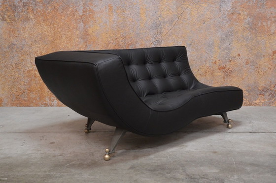Image 1 of NUOVA chaise longue imbottita in pelle nera Montis Quintus design