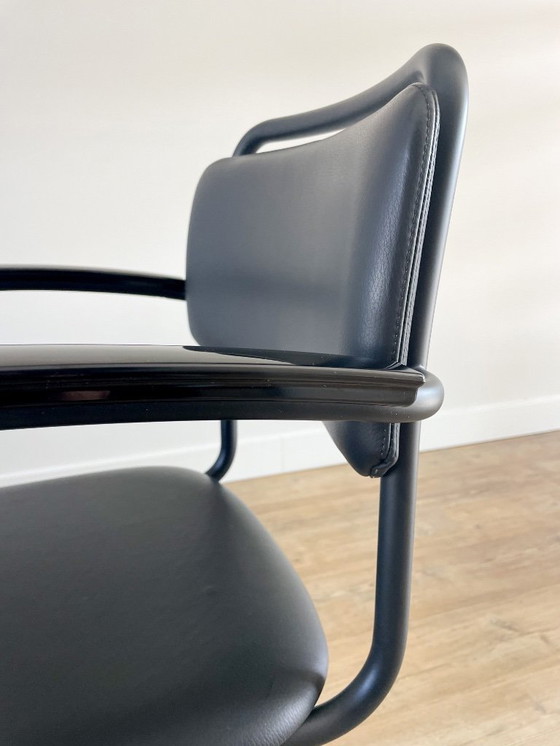 Image 1 of Gispen - Dutch Originals - zwart - buisframestoel