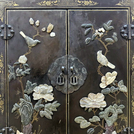 Vintage Chinees Lak Kastje Speksteen, Parelmoer / Vogels En Bloemen / Bohemian Kastje – Opbergkast, Wood (photo 8 of 15)