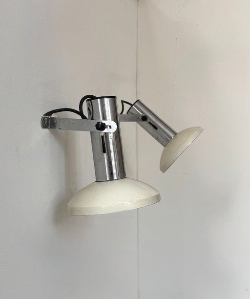 Coppia di applique vintage orientabili, metallo cromato e laccato bianco, Francia anni '70