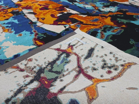 Alfombra Sam Francis SF-312 – Lana de seda anudada a mano sobre algodón – 205 x 290 cm (81 x 114 pulgadas) (photo 6 of 12)