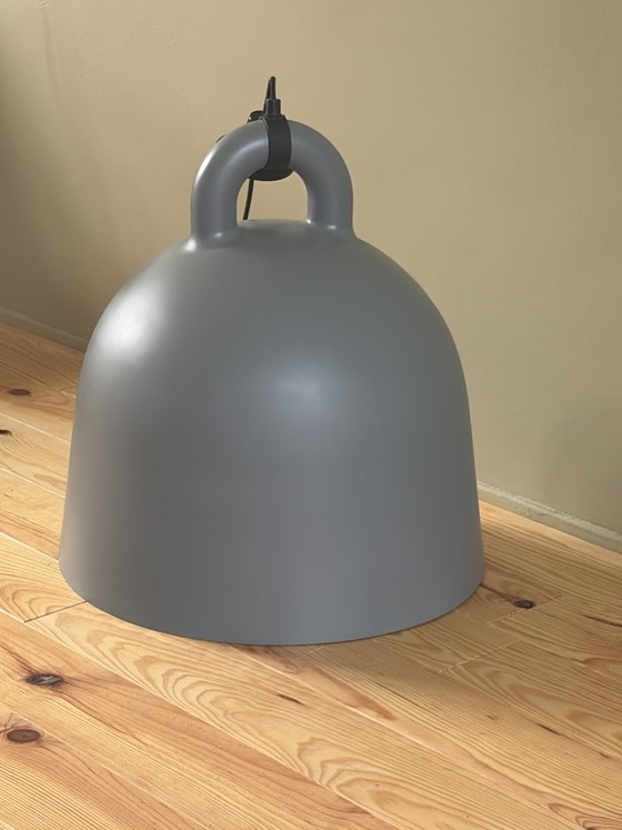 Normann Copenhagen Grey Bell Lamp Size Large – Pendant lamps, Aluminium (photo 6 of 6)
