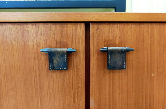 Image 1 of Teakhouten en leren dressoir van Malora, 1955