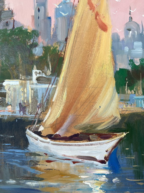 Image 1 of Origineel olieverfschilderij: Avondkustlandschap. De stad is stil, de boot vaart.