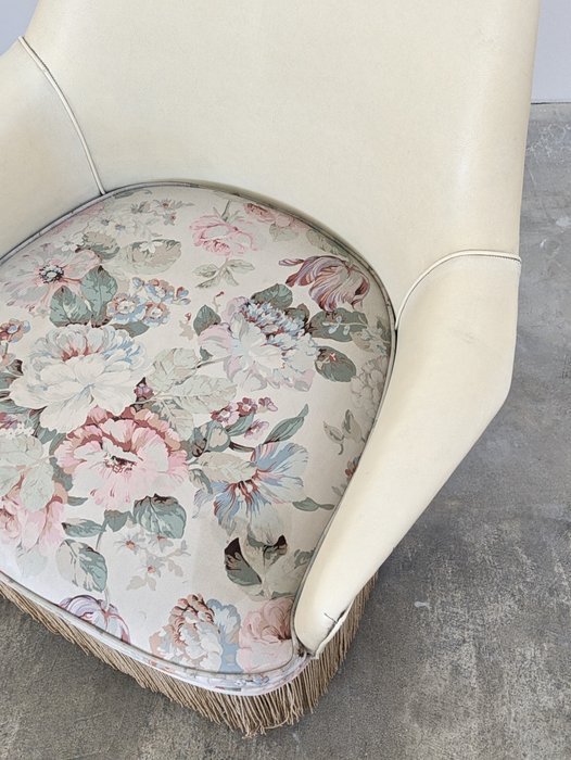 Image 1 of Vintage italian Armchair (2) - Wood, Leather, Fabric - 1960s/1970s