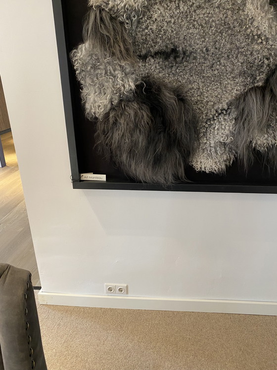 Image 1 of Art Manteau