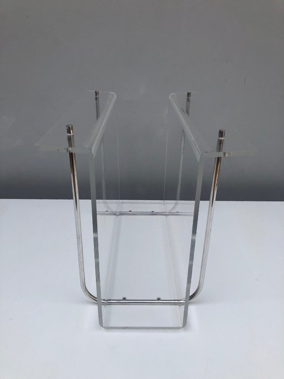 Image 1 of 1x magazine rack