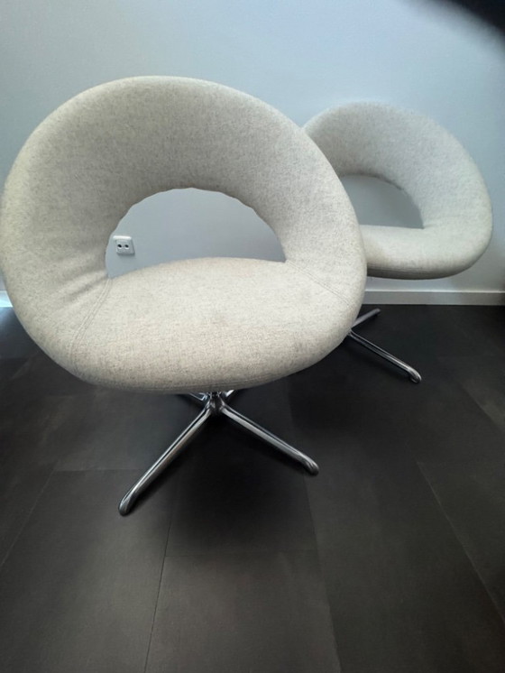 Image 1 of 2 x Silla Nina Artifort con pata de metal