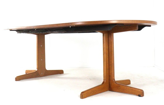 Image 1 of Thonet round 2x extendable dining table vintage table