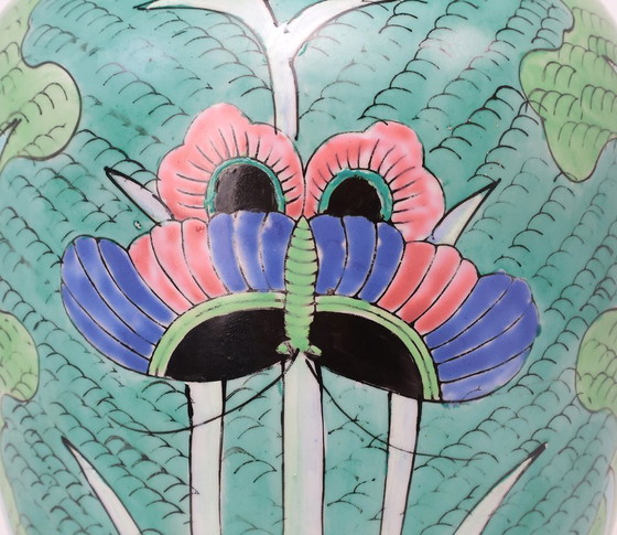 Image 1 of Lampada da tavolo vintage cinese Famille vert con farfalla