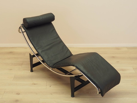 Image 1 of Leren chaise longue, LC4-model, jaren 80, gemaakt in Italië.