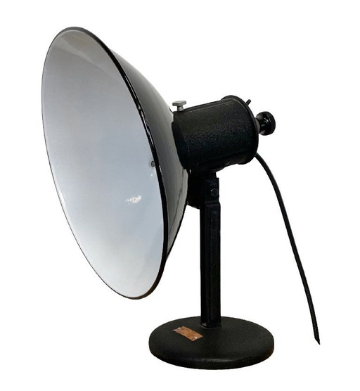Lampada da tavolo vintage industriale in smalto nero di EB, anni '50