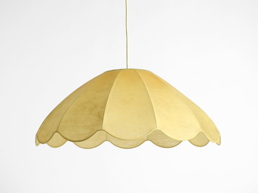 Bellissima lampada a sospensione Cocoon moderna di metà secolo