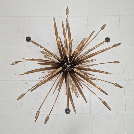 Image 1 of Hollywood Regency vergulde Coco Chanel-stijl Sheaf of Wheat salontafel, jaren 70