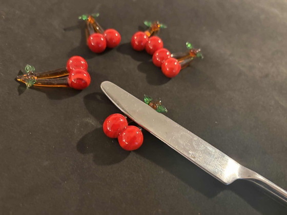 Image 1 of Reposacuchillos de cristal de Murano: diseño retro de cerezas y frutas, juego de 5