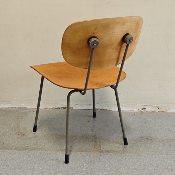 Chaises Gispen Vintage par Wim Rietveld – Fauteuils, Metal, Wood (photo 6 of 11)