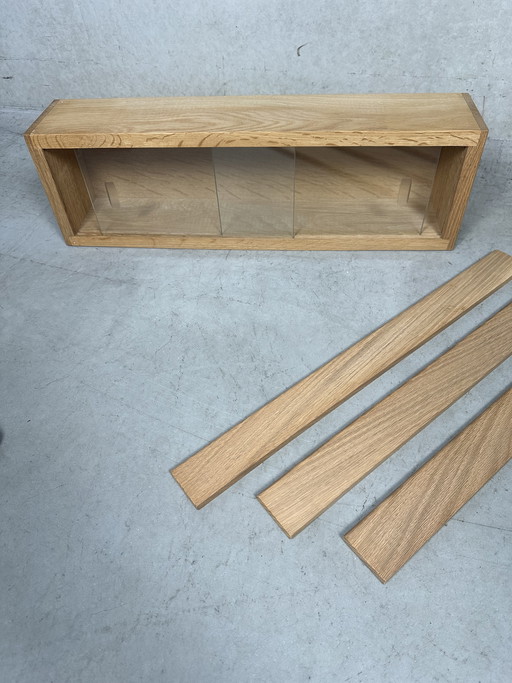 Vitrine pour maquettes de trains - chêne